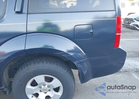 2011 Nissan Pathfinder S from USA, damaged, VIN 5N1AR1NB5BC612105